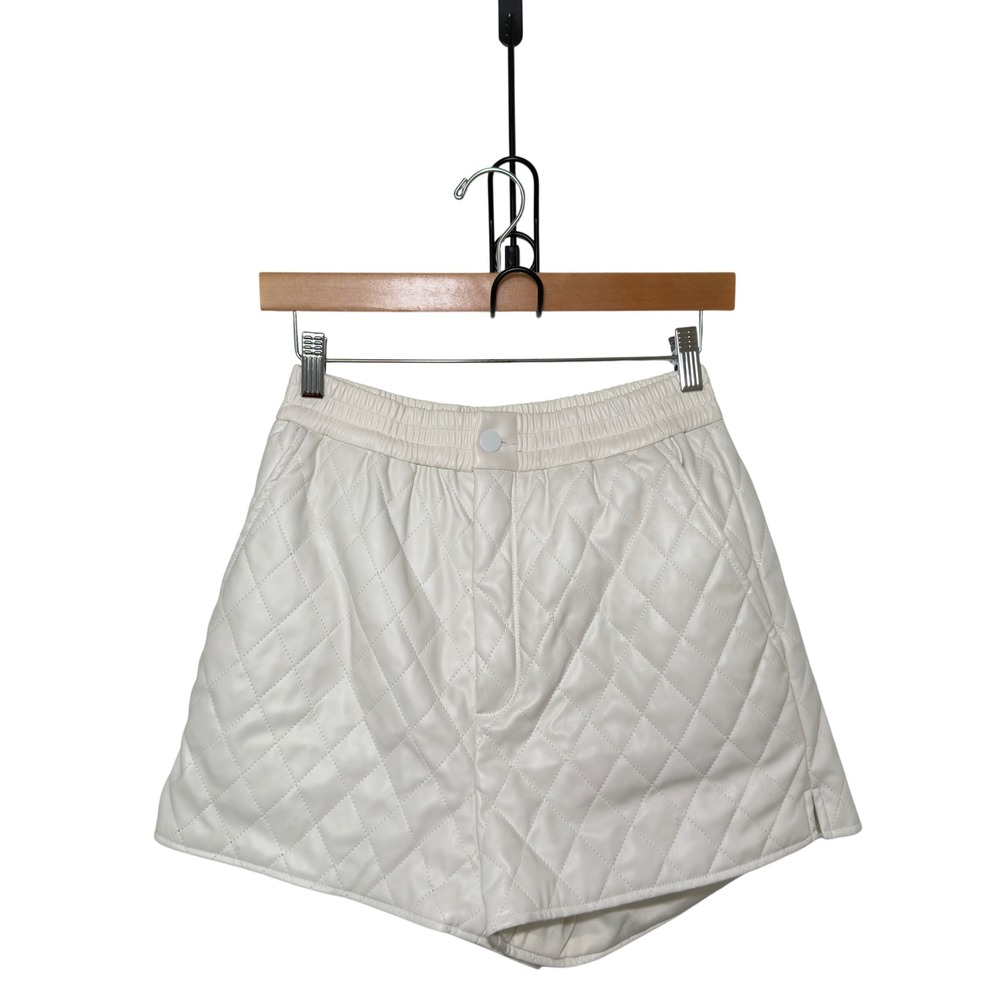 Idem Ditto Small Cream High Waisted Faux Leather Quilted Shorts Y2K Minimalist